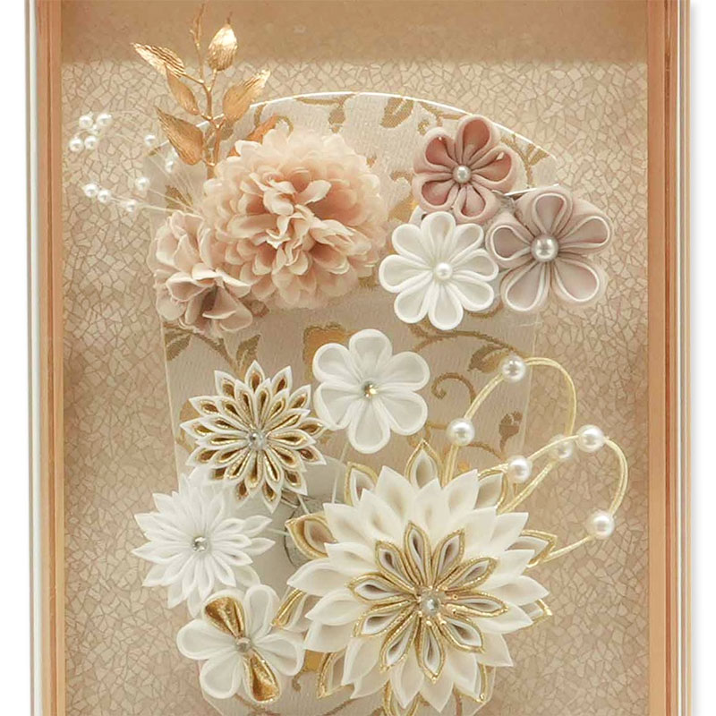 【展示品限り】正月飾り　破魔弓　ケース飾り　※閉店セール　Y1 Amazon | 破魔弓 初正月 破魔矢 ケース入り(8号 壁掛け 無垢