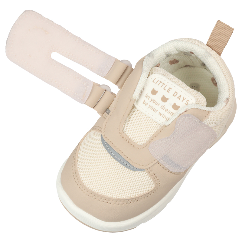 アカチャンホンポ（赤ちゃん本舗）の公式ネット通販 ｜[12.5~14.5cm