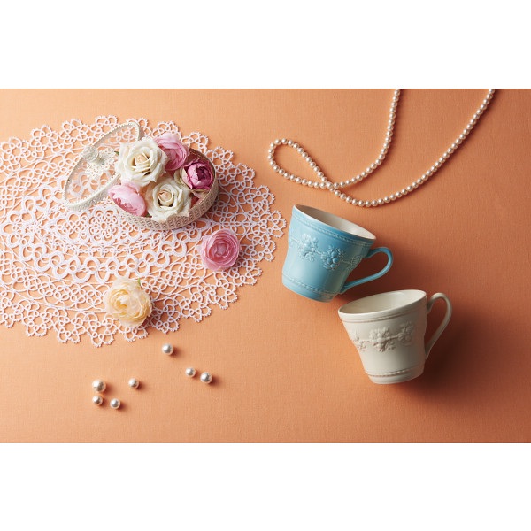 ウェッジウッド クイーンズウェア コレクション フェスティビティ ペアマグ(アイボリー・ブルー) 1054014(内祝いギフト)