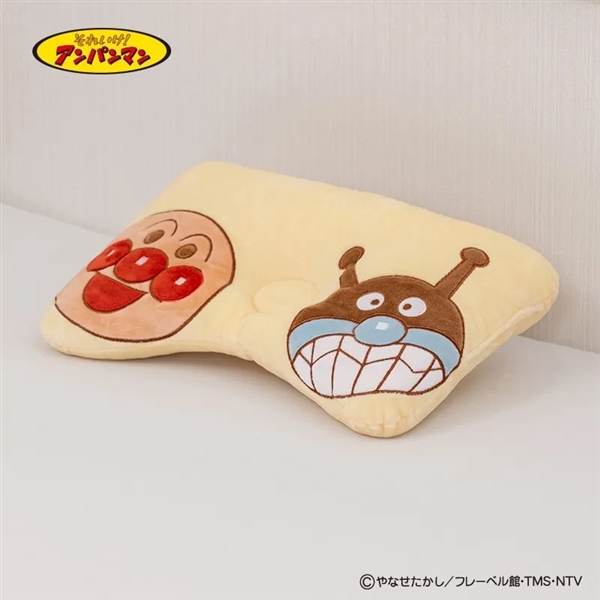 アンパンマン こどもアップリケまくら クリーム