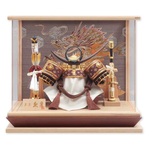 兜ケース飾り「木目翔龍三日月日輪」 56128K 五月人形 【メーカー直送】