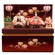 【送料無料】 吉徳 親王収納飾り　「雪輪に桜と楓茜黒ぼかし」　35758W