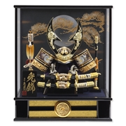 兜ケース飾り「月に金彩松二太刀」 56126K 五月人形 【メーカー直送】