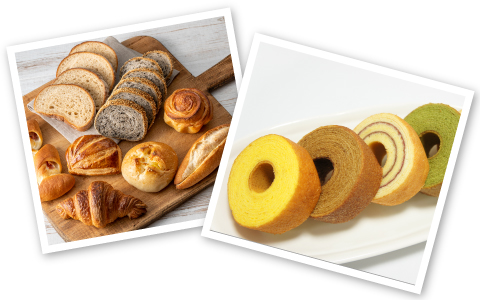 赤と白の一升餅がたくさん並んでいる