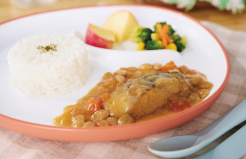 ぱくぱくプレキッズ 骨とりさばの味噌煮の盛り付けイメージ